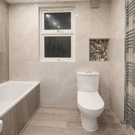 Studio Flat, Greyhound Road, N17 - Photo 4