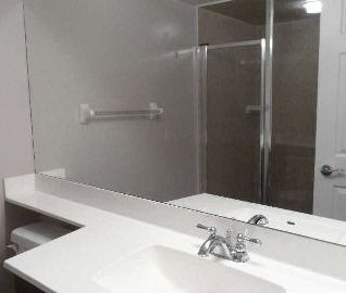 For Lease - 15 Greenview Avenue Unit# 304, Toronto, Ontario - Photo 3