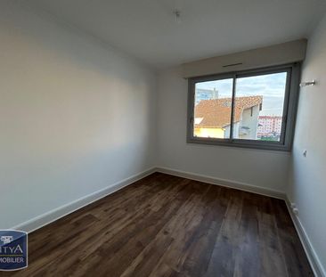 Location Appartement 3 pièces 67m² PONT DE CHERUY 38230 - Photo 2