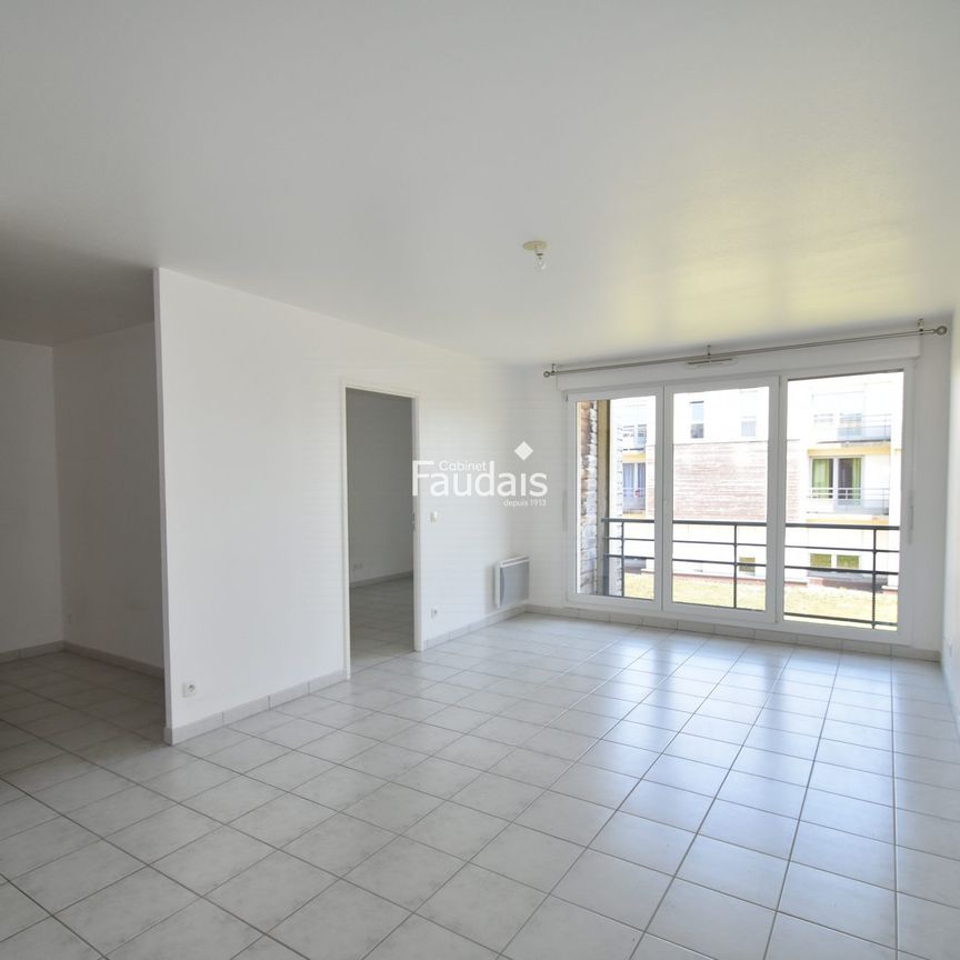 Location Appartement 2 pièces 52m² ST LO 50000 - Photo 1