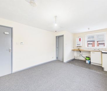 Ash Street, Ilkeston, DE7 - Photo 2