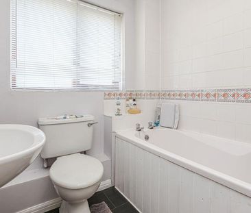 2 bedroom terraced house to rent - Photo 6