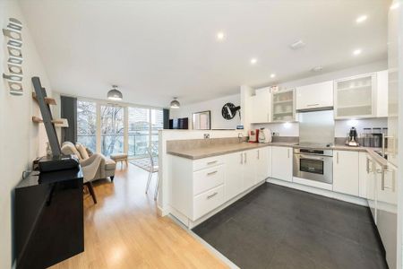 2 bedroom flat to rent - Photo 4