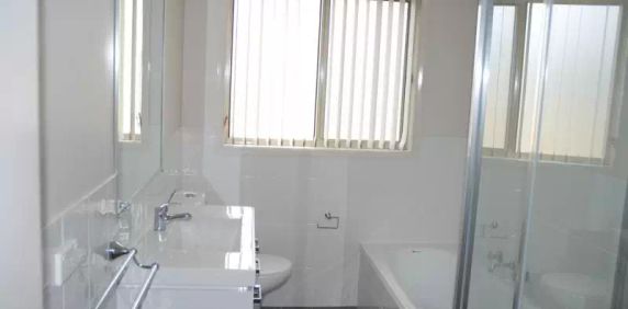 Kick Your Feet up - Photo 2