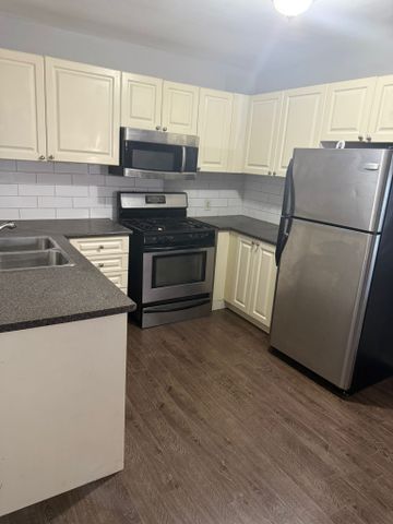 For Lease - 46 Grove Street Unit# Upper, Welland, Ontario - Photo 2