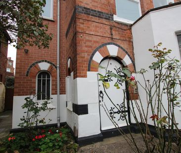 2 6 Arthur Street - Photo 5