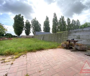 Slypskapelle – Ruime woning met grote tuin en garage in het centrum - Photo 2