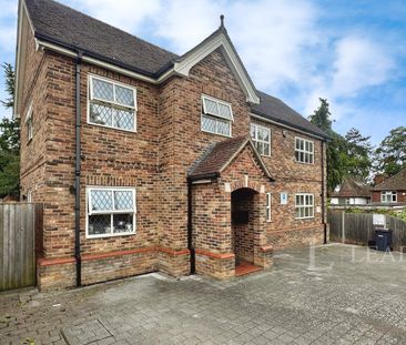 1 bedroom room to rent Large Ensuite Room - Wardown Crescent - Furn... - Photo 4