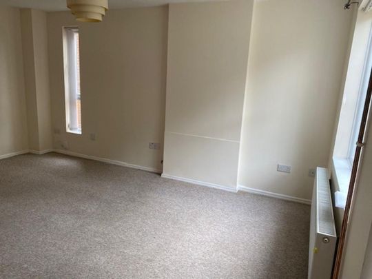 2 bedroom semi-detached house to rent - Photo 1
