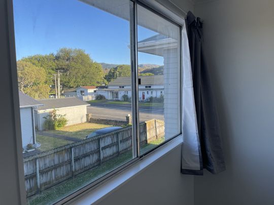 Newly Renovated in Wallaceville - Photo 1