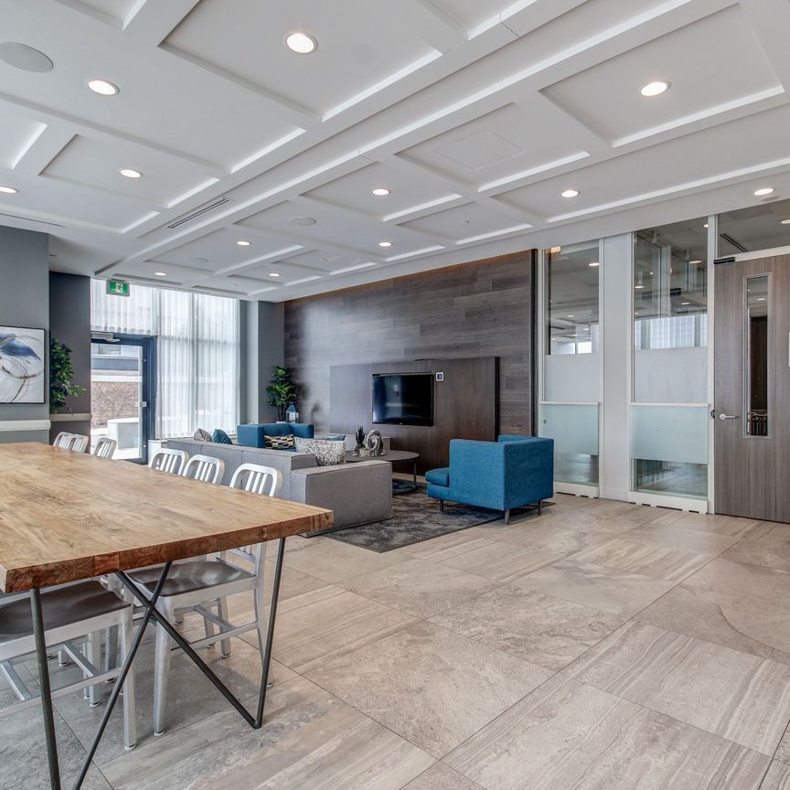 For Lease - 2550 Eglinton Avenue Unit# 102, Mississauga, Ontario - Photo 1