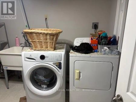 15 SHALLICE COURT - Photo 5