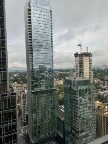 For Lease - 1 Yorkville Avenue Unit# 3405, Toronto, Ontario - Photo 3