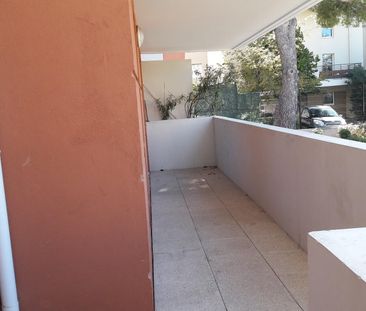 location Appartement T3 DE 65.3m² À MARSEILLE - Photo 4