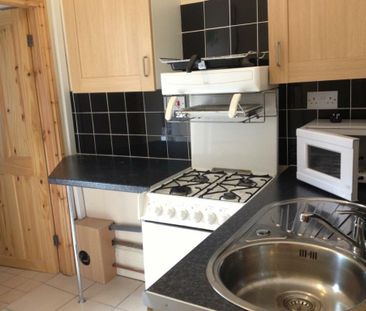 80a Bournbrook Road - Photo 3