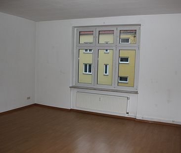 Attraktive 2 Zimmer-Wohnung mit Balkon in der Weststadt zu mieten! - Foto 1