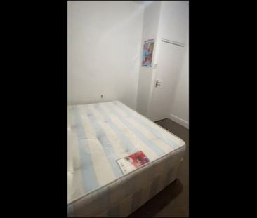 Room in a Shared House, Alric Avenue, NW10 - Photo 2