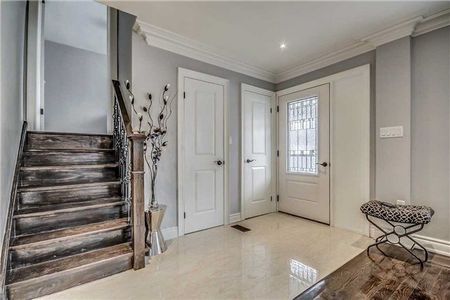 For Lease - 12 Rossander Court, Toronto, Ontario - Photo 5