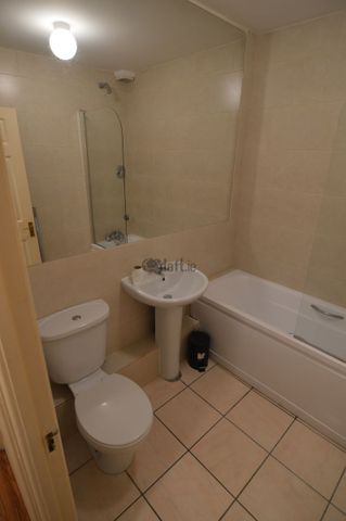 Apartment to rent in Dublin, The Paddocks - Photo 3