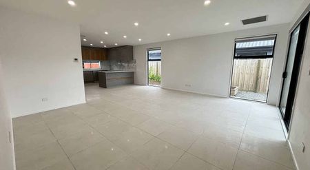 Spacious Family Home in Halswell - Photo 2