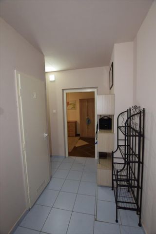 Kiadó jó állapotú panel lakás - Debrecen - Fotó 4