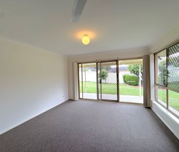 Stunning Family Home Nestled in Medowie - Photo 2