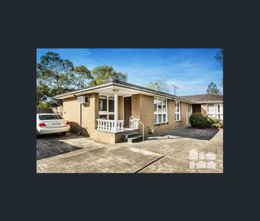 Low Maintenance Living In A Leafy, Friendly Neighbourhood. - Photo 5