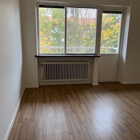 Övre Eneborgsvägen 19 - Photo 1