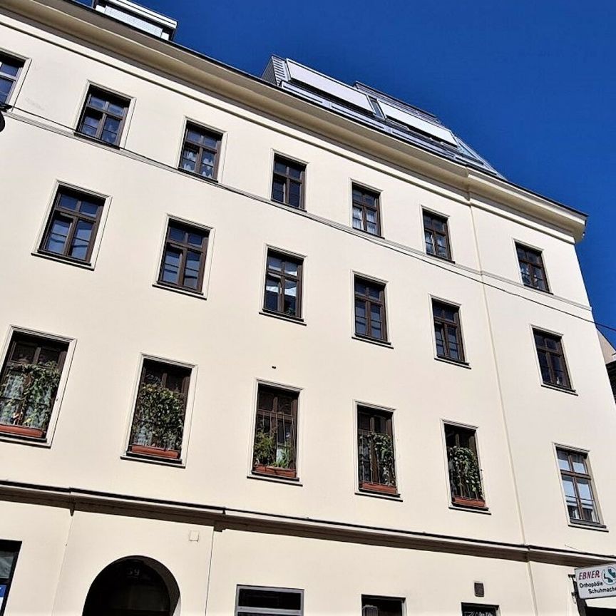 GROSSE MOHRENGASSE, straßenseitiges 77 m2 Geschäftslokal, 3 Zimmer, Nebenräume, Edelrohbau - Photo 1