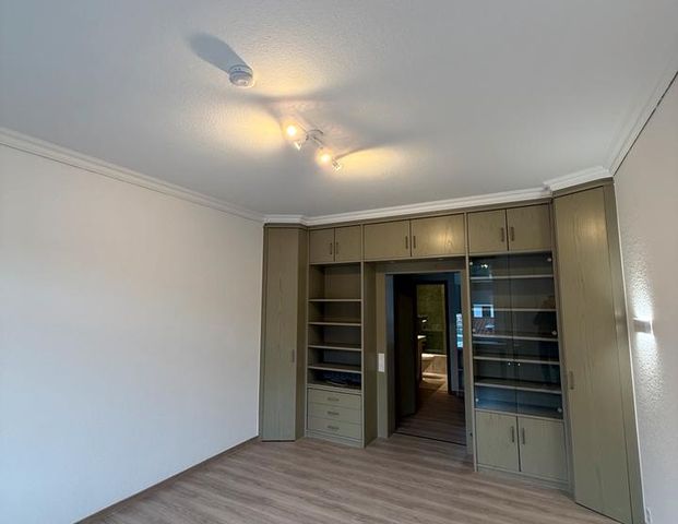 Renovierte 1,5-Zimmer-Wohnung teilmöbliert - Foto 1