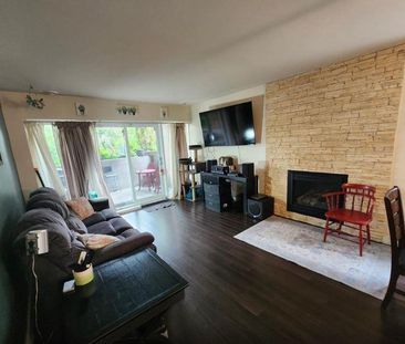 Grand 4 1/2 à louer - Photo 2