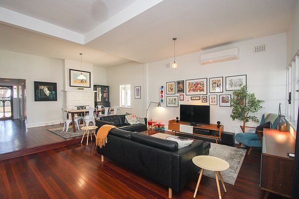 112 Hubert Street, East Victoria Park WA 6101 - Photo 1