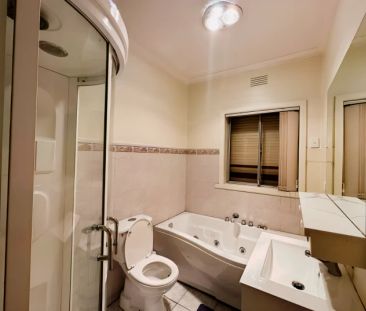 Footscray, Melbourne - Photo 3