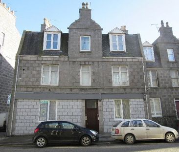 Flat A, 21 Menzies Road, AB11 9AX, Aberdeen - Photo 2