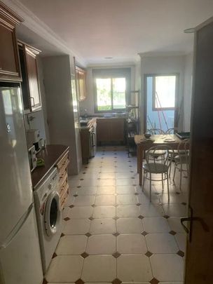 Calle Óscar Carvallo, Sevilla, Andalusia 41018 - Photo 1