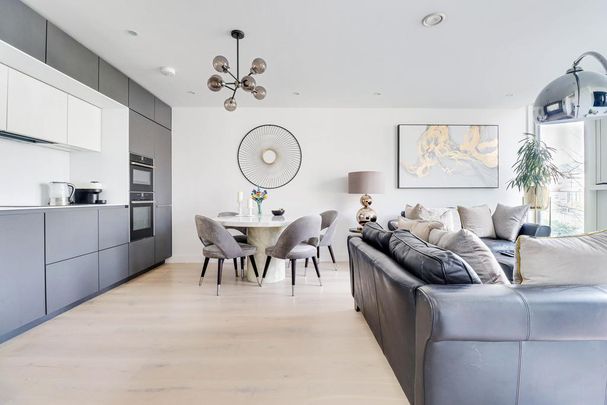 2 bedroom flat to rent - Photo 1