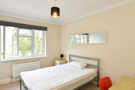 3 bedroom house to rent - Photo 3