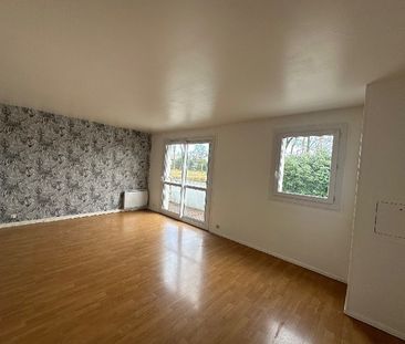 Location Appartement 3 pièces 66m² VAUX LE PENIL 77000 - Photo 1