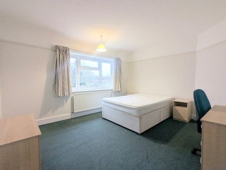 The Crescent, Cranfield, MK43 - Photo 4