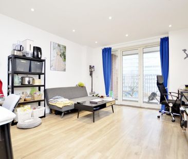 2 bedroom Flat To Let Total Size: 657 SQ FT - Photo 4
