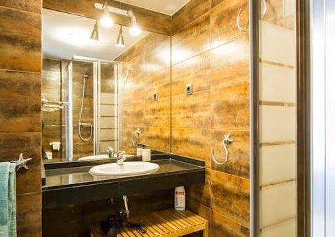 Calle Miguel Yuste, Madrid, Community of Madrid 28037