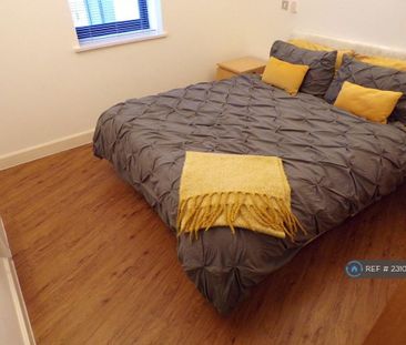 2 bedroom flat to rent - Photo 6