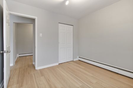 100 Waverley Street - 102 - Photo 4