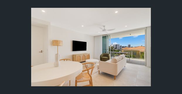 Luxury Beachside Living at Its Finest - Photo 1