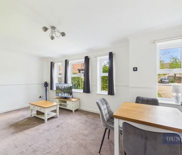 2 bedroom Flat To Let - Photo 2