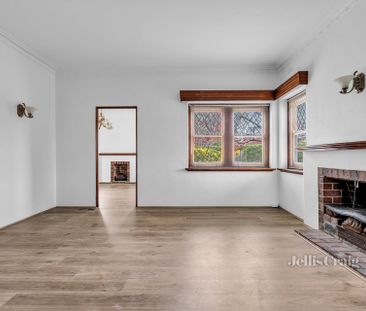 1 Venice Street, Box Hill South - Photo 5