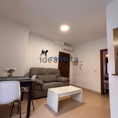 Alquiler de piso en Carril de las Morillas - Foto 1