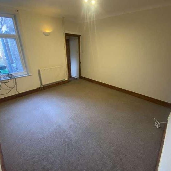 Clarence Road, Wisbech, PE13 - Photo 1