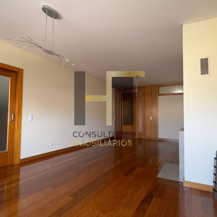 Apartamento T2+1 em Porto - Photo 1