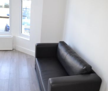 Studio Flat, Mayfair Avenue, IG1 - Photo 6